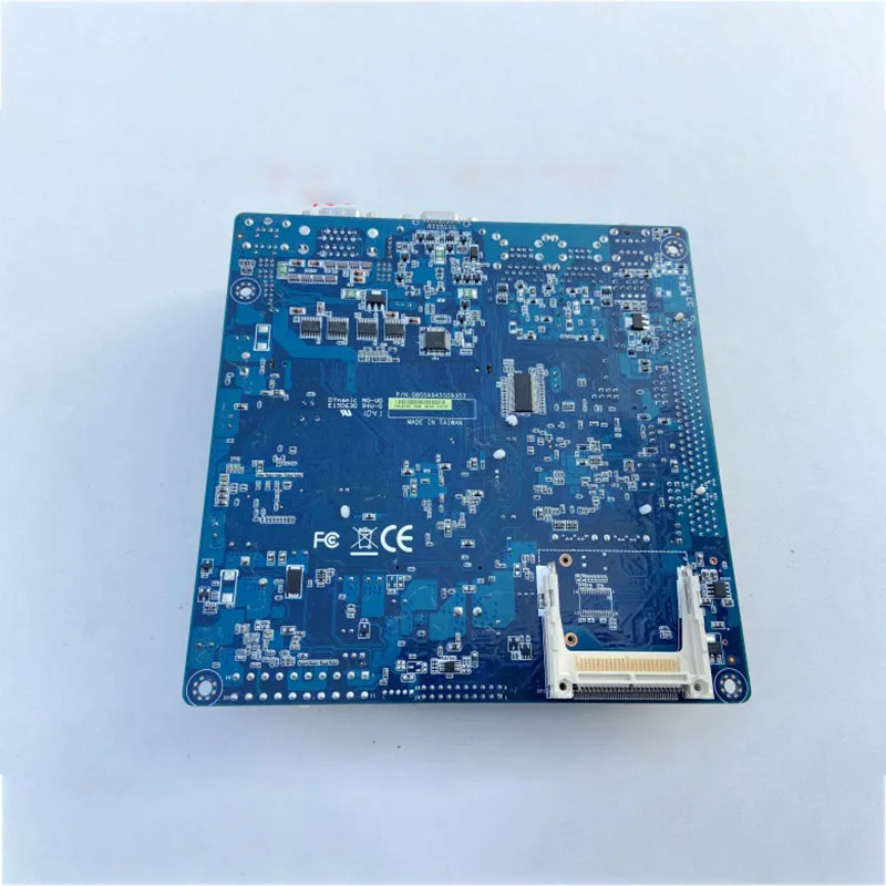 

IPC Device Motherboard IX945GSE2 R11 R10 P/N:08GSA945S09303