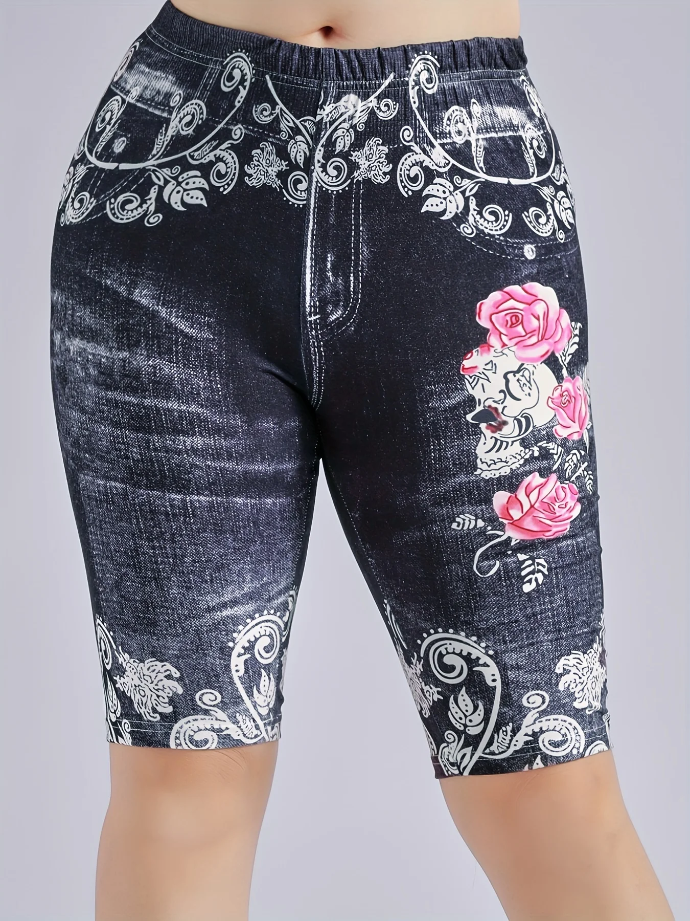 Women\'s Tight Fitting Imitation Denim Leggings Skull Printed Elastic High Waisted Shorts Casual Pants