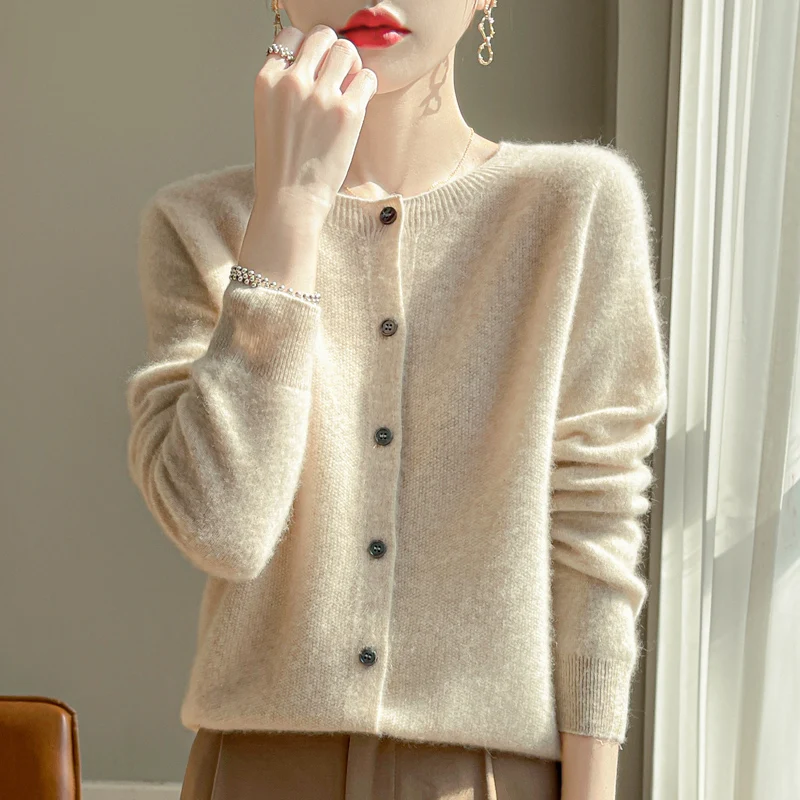 

New Hot-selling 100% Merino Wool Round Neck Button Cardigan Women Autumn Winter Knitwear Casual High-Quality Versatile Outerwear