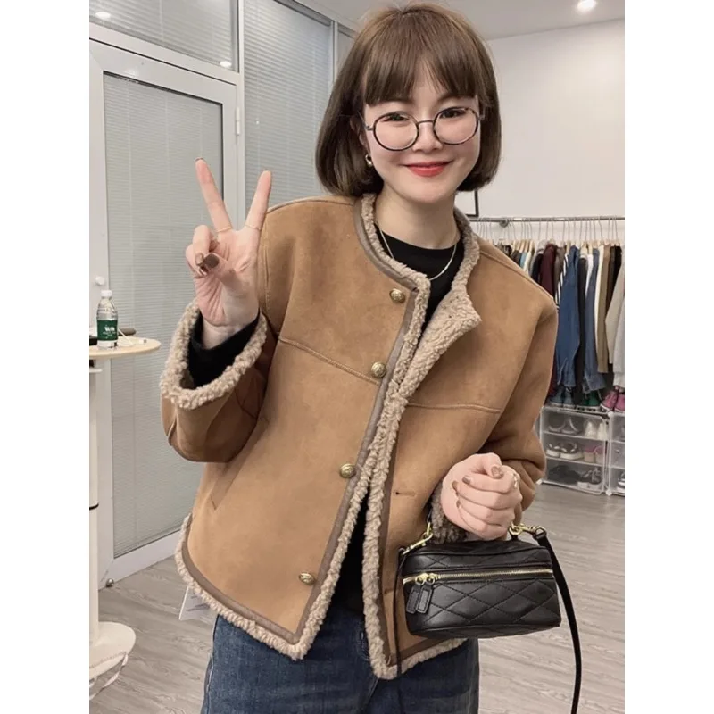 

Lamb Wool Short Jacket, Korean Version Loose Small Stature Imitation Fur Integrated Plush and Thickened Top, Women's Winter New