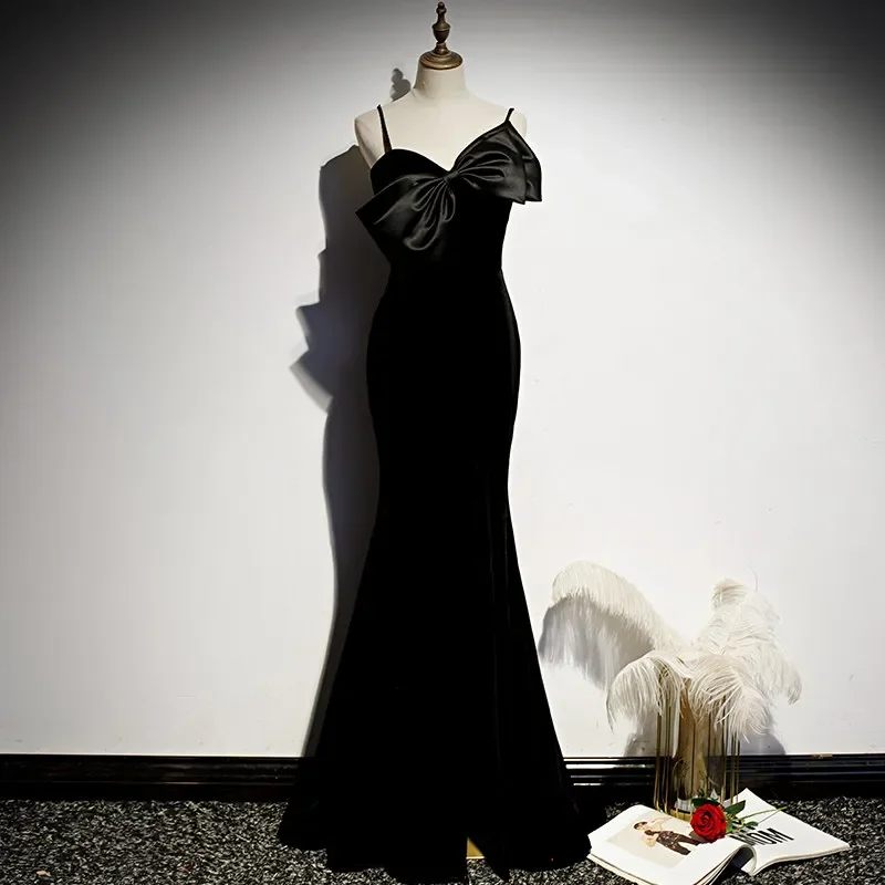 

Customized Black Bow Evening Dress Black Velvet Spaghetti Strap Mermaid Floor-Length Plus size Party Formal Gown Woman B1584