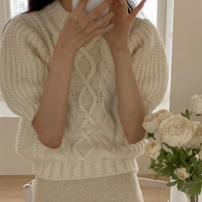 Women Crew Neck Puff Short Sleeve Sweater 2025 Gentle Retro Twist Sweet Jumper Casual Solid Loose Knitwear Tops Autumn Clothing