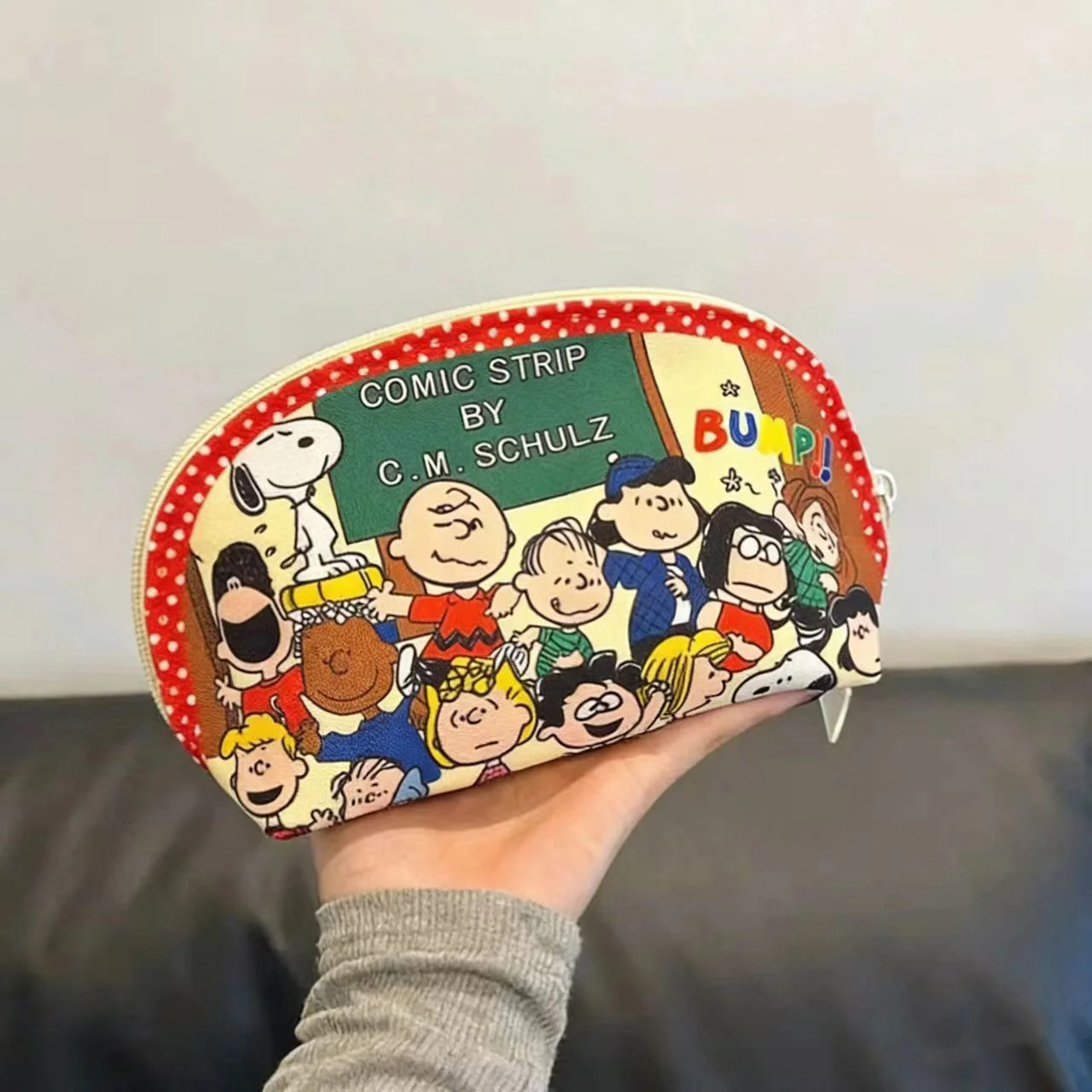 

Пенал Снупи: стильный, вместительный, для школы и офиса, с милым мультяшным дизайном