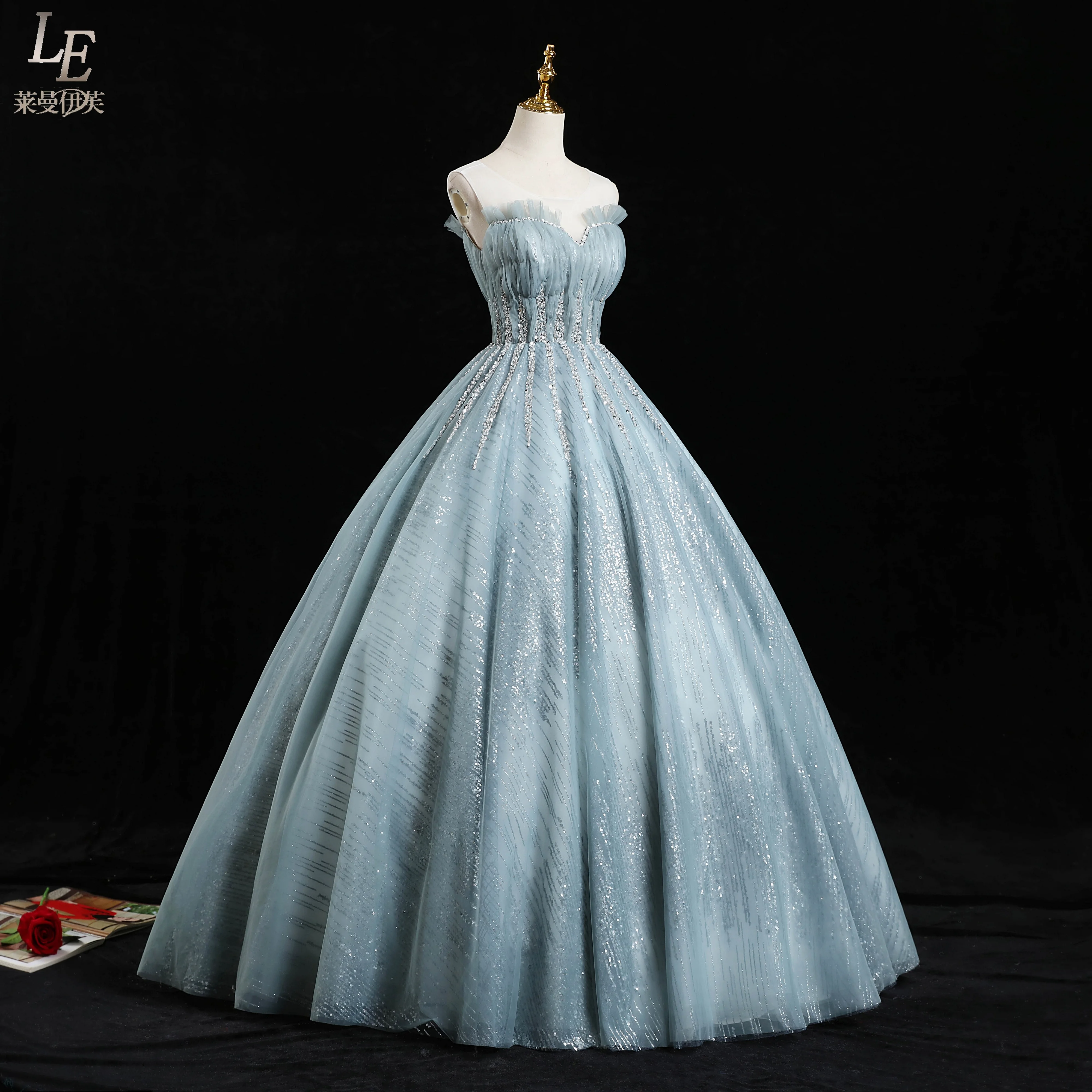 

champagne baroque embroidery ball gown medieval dress princess Medieval Renaissance Gown queen cosplay Victoria dress