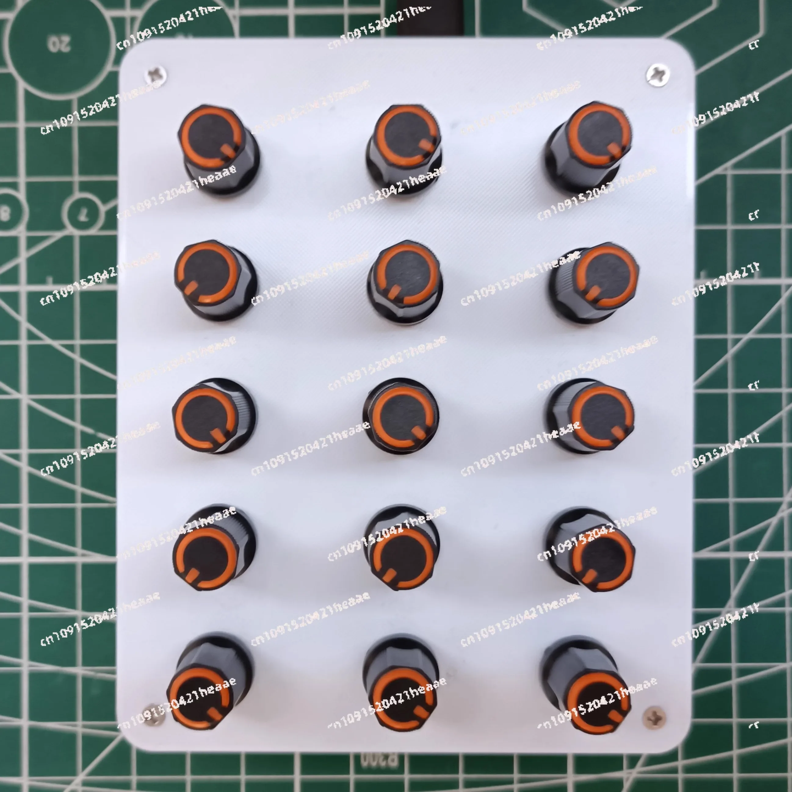 

Suitable for15 Knob Knobs Customize CC Info Volume USB-C Interface Music Hosting Software MIDI controller