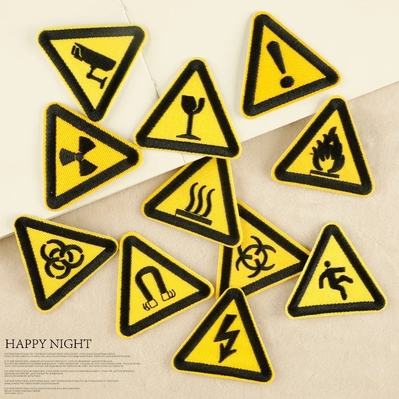 

Triangle Traffic Sign Iron-On Embroidered Badge Patches for DIY T-shirt Jeans Backpack Children's Clothing Notebook Appliques