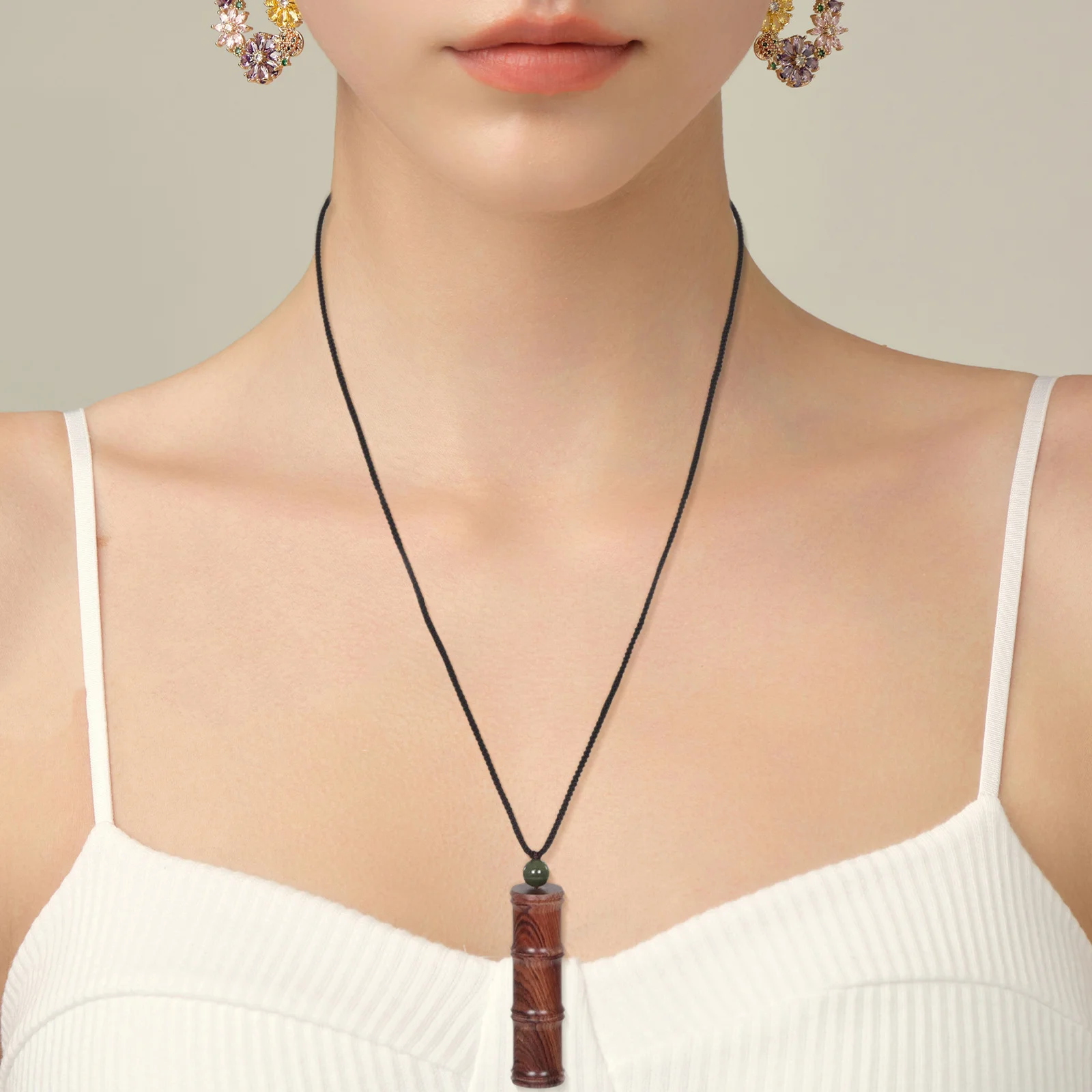 

Hollow Vial Necklace Vintage Wooden Pendant Long Cord Jewelry For Men Women Ethnic Style Keepsake Chain Retro Accessory