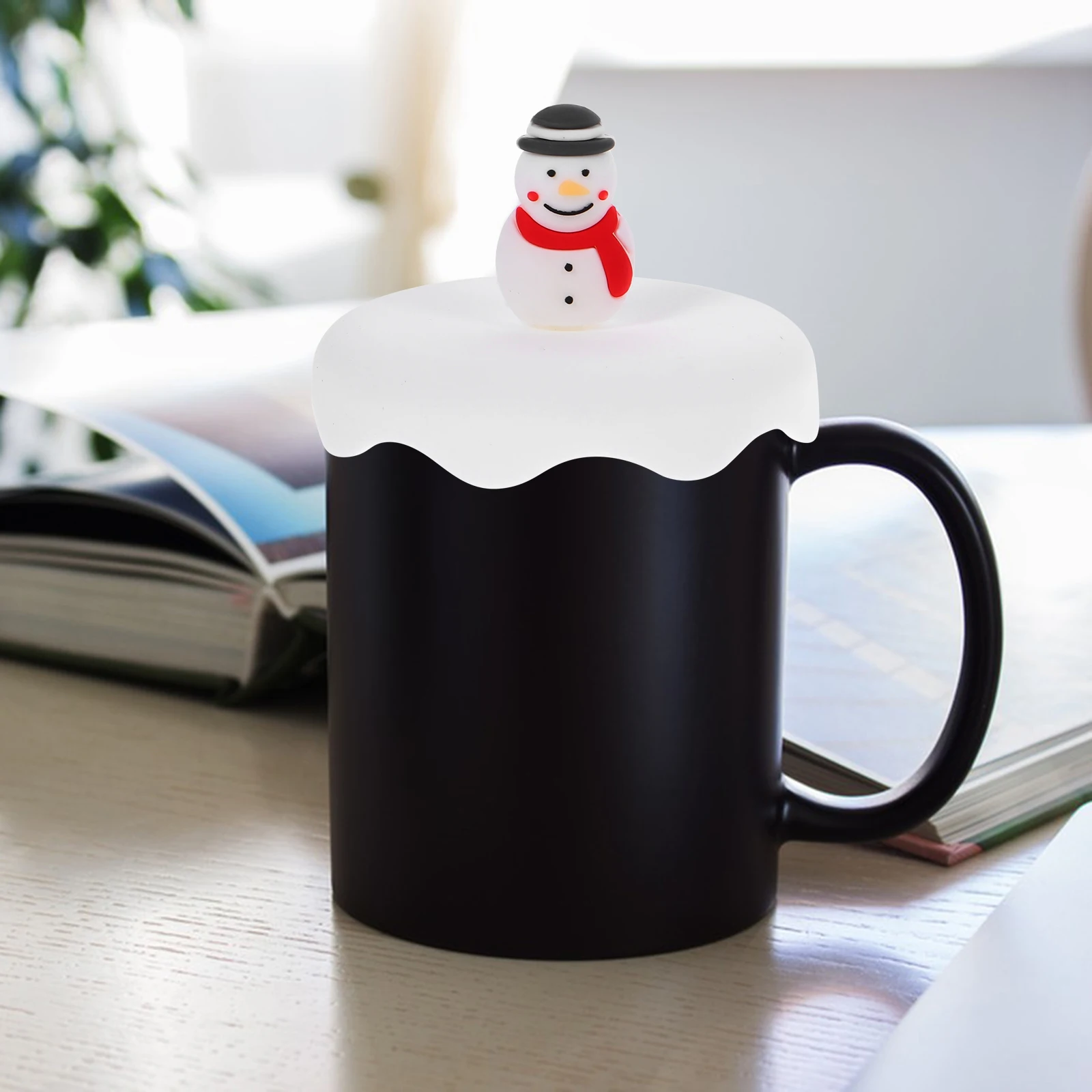 

2pcs Christmas Silicone Lids Leak Proof Kids Lid Cover Anti-Overflow Safe Toddler Cup Lid Xmas Tree Snowman Design Baby Silicone