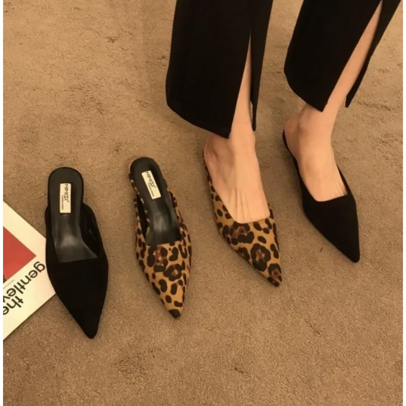 

New Pointed Toe Mules Fashion Leopard Print Women Slippers Casual Women's Shoes Women Low Heels Elegant Ladies Outdoor Slide