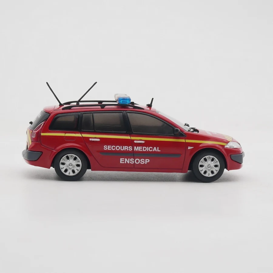 Diecast ixo escala 1:43 renault megane quebrar renault megane motor de bombeiros modelo de carro de brinquedo liga modelo de carro brinquedo colecionável presente