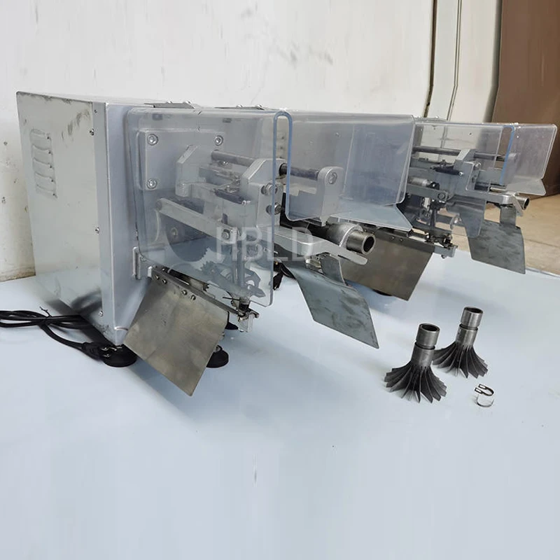 

Desktop Small Fully Automatic Apple Peeler Multifunctional Persimmon Slicer Apple Corer Kitchen Tool for Easy Food Preparation