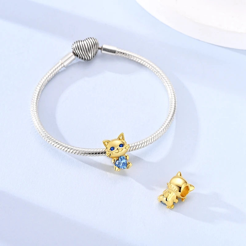 

925 Sterling Silver Golden Cat Hugs Heart Charms Beads For Women Fit Original Bracelet DIY Birthday Party Jewelry Gifts