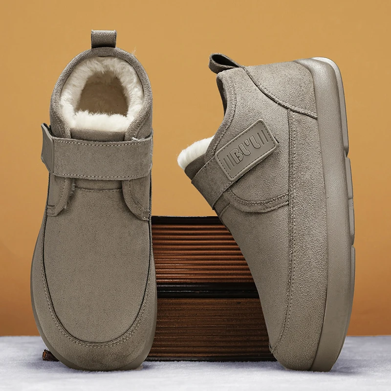 

Snow boots with fleece lining for warmth, easy slip-on, large cotton shoes, new winter model, BW22