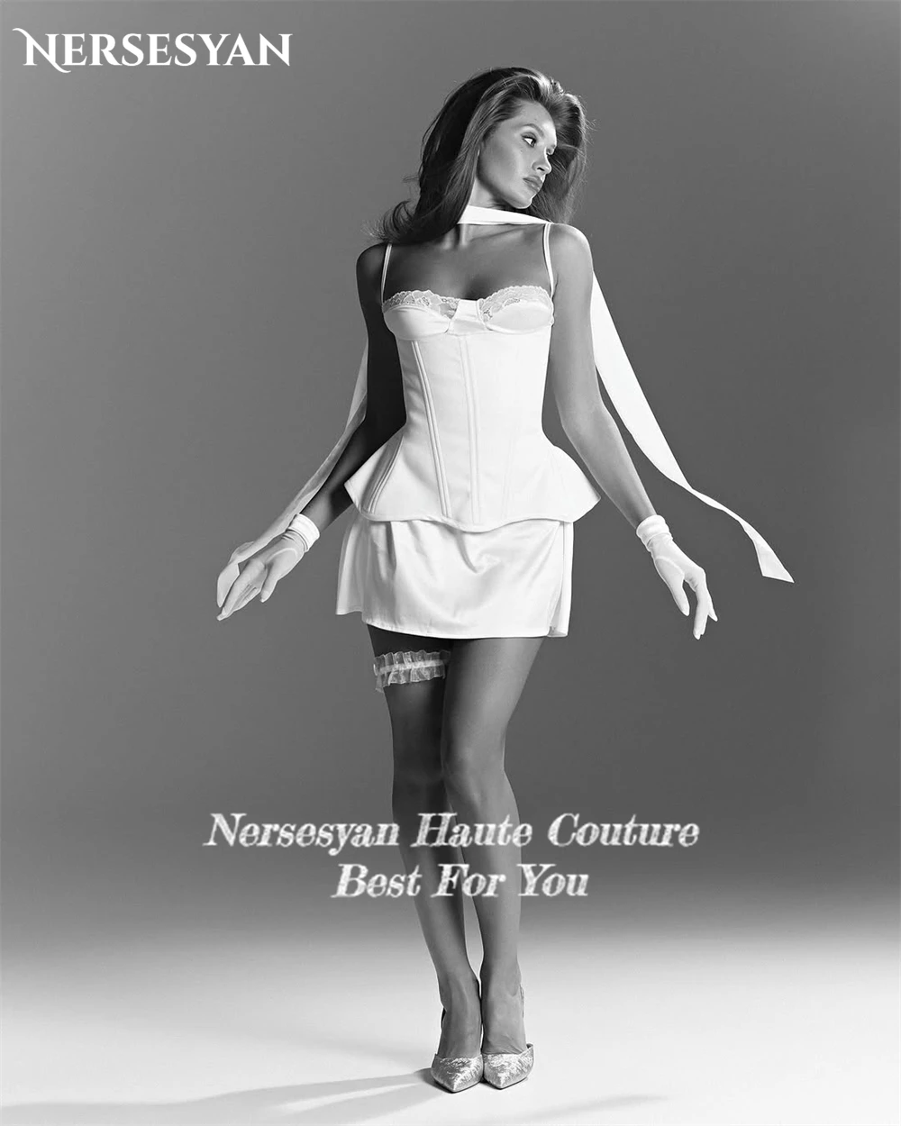 Nersesyan فساتين زفاف فاخرة من الدانتيل أشرطة سباغيتي زينة فستان عروس صغير لحفلات الزفاف plaланеее femenško مخصص