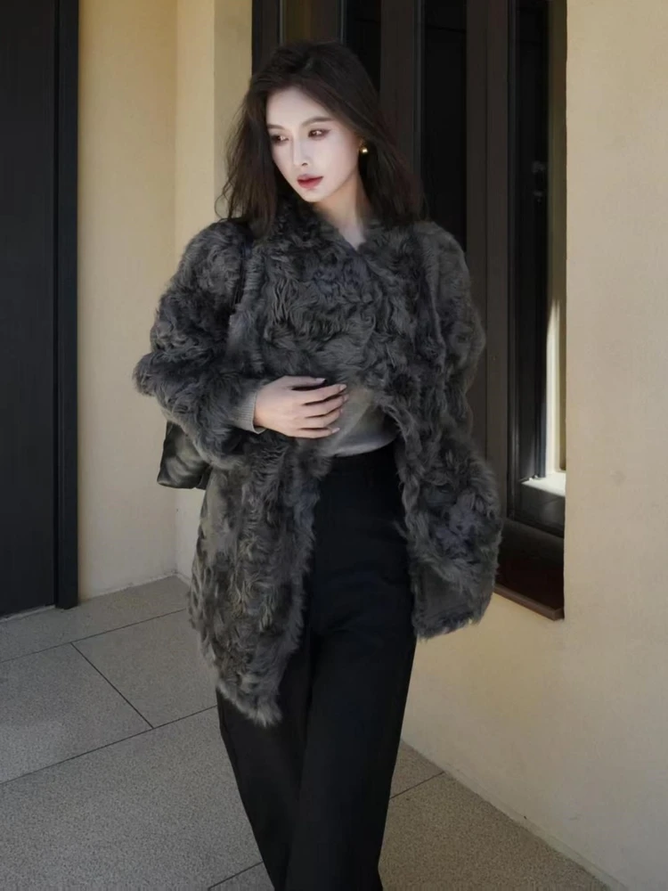 Autunno Inverno Nuovo Sle Piccolo Lago eep Ricci Pelliccia Pelle Jaet Allentato di Lusso Faion di Media Lunghezza Tuta Sportiva da Donna