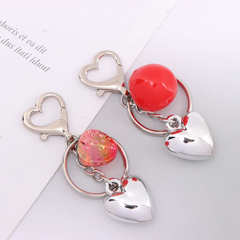 Portable Heart Shaped Keychain Bag Charm Silver Color Love Keyring With Delicate Pendant Fashionable Wallet Camera Accessory