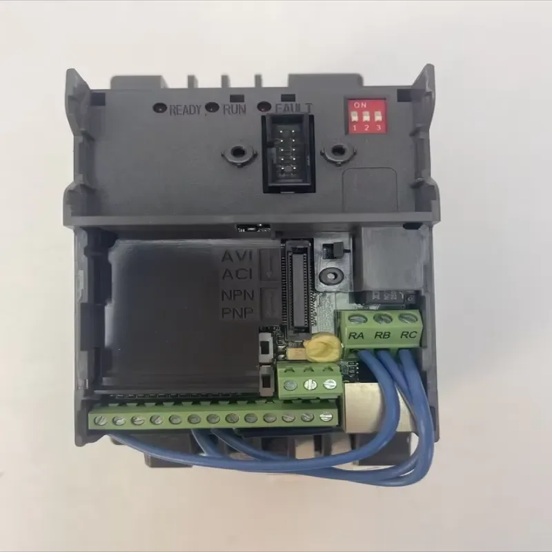 New, Ready Stock Brand New VFD015E23A VARIABLE FREQUENCY DRIVE OUTPUT 0-240VAC 7.5A 2.9KVA INPUT 200- for Plc
