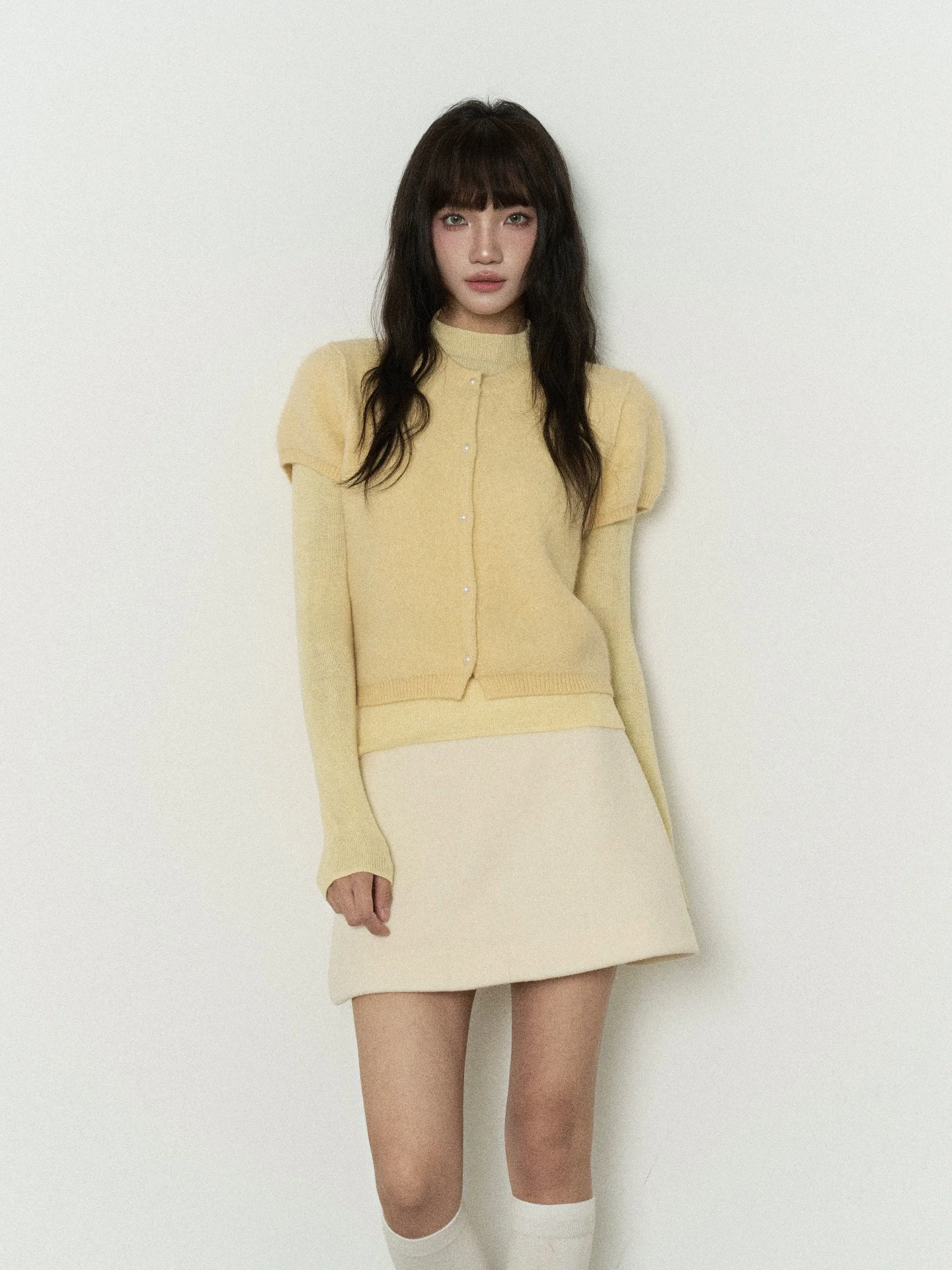 

Мягкий вязаный кардиган Flower7 для женщин, осенне-зимний, с круглым вырезом, с жемчужными пуговицами, теплый, повседневный, в корейском стиле