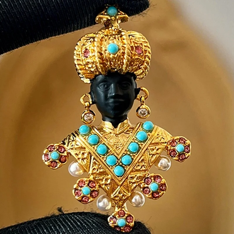 Exotic Black Moors Ancient Egyptian King vintage brooch