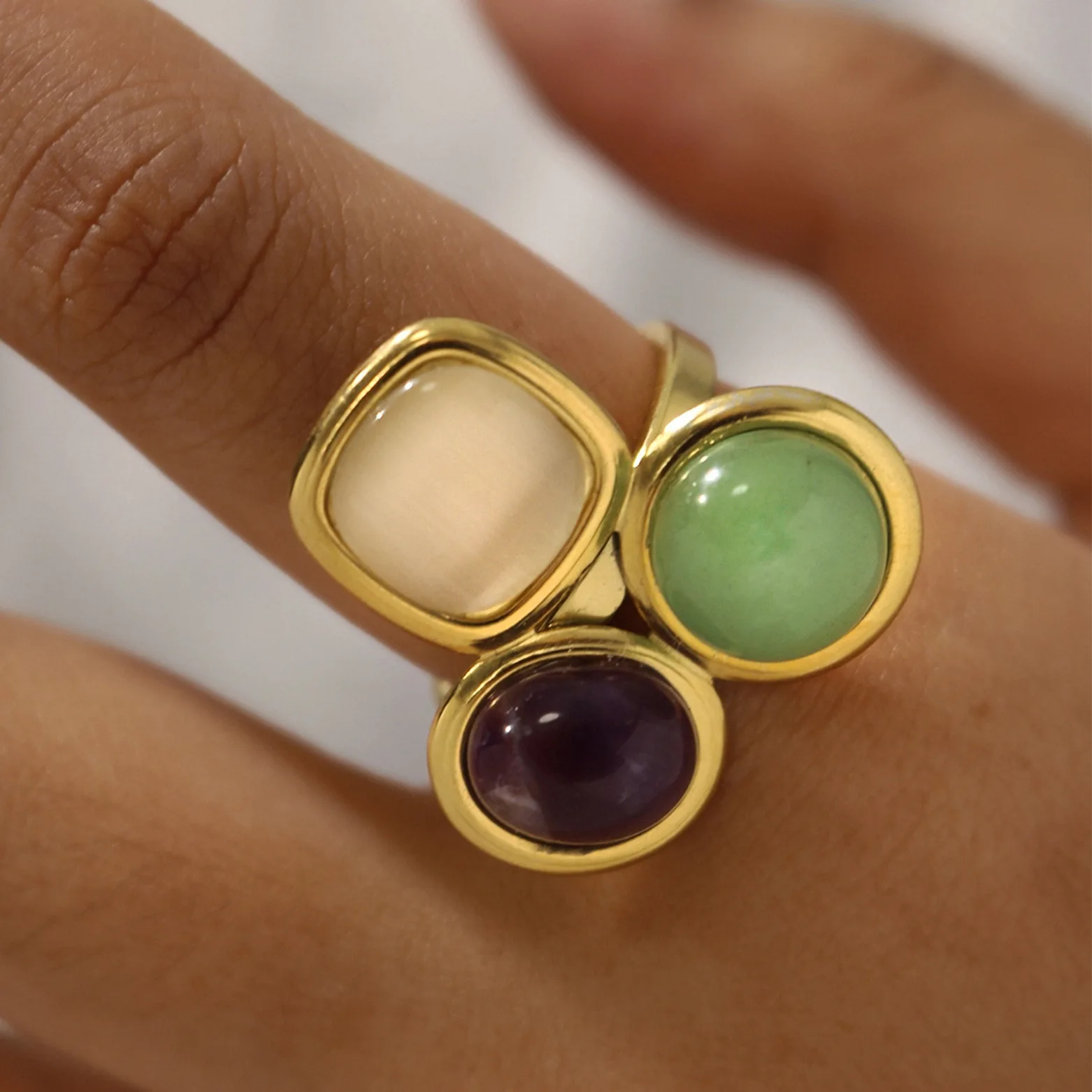 HUANZHI Irregular Tricolor Stone Ring for Women Girls Personalized Stainless Steel Fashionable Simple Open Design Jewelry