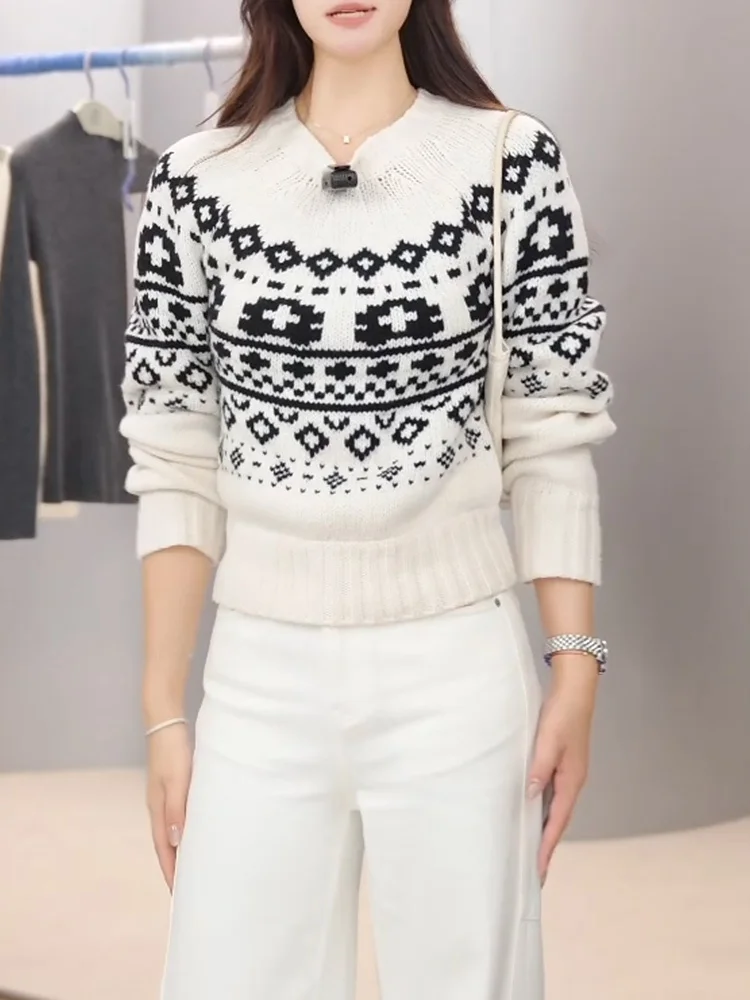 

Ретро-свитер с круглым вырезом, вязаный, осень 2025, новинка, женский, больших размеров, универсальный, стройнящий топ, корейский стиль, из смесовой шерсти.