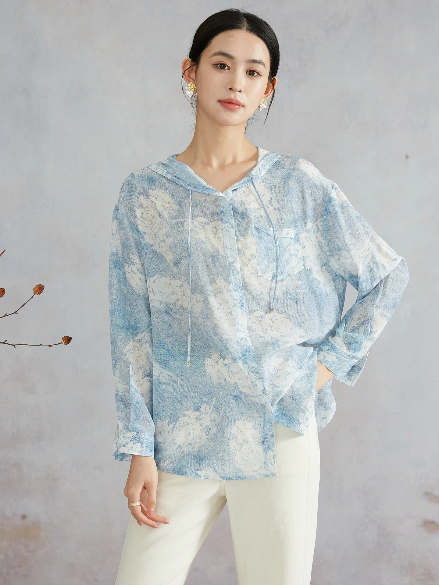 

Модная легкая шелковая рубашка, женская летняя верхняя одежда с принтом, защита от солнца, прямой крой, длинный рукав, оригинальный дизайн