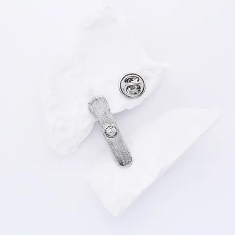 10 best sales नर्स ब्रोच - №10