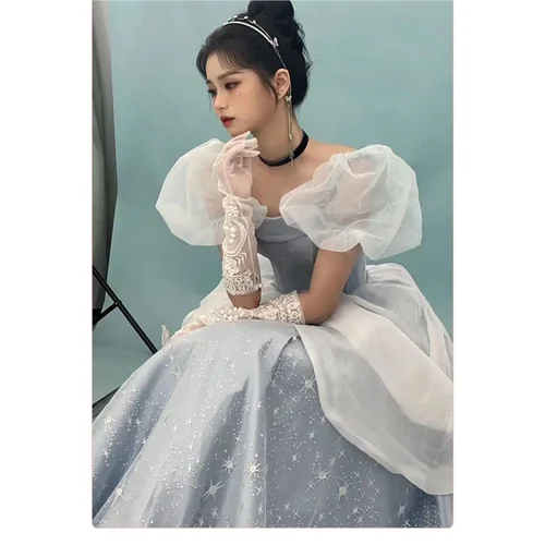 שמלות מוכנות ללבוש