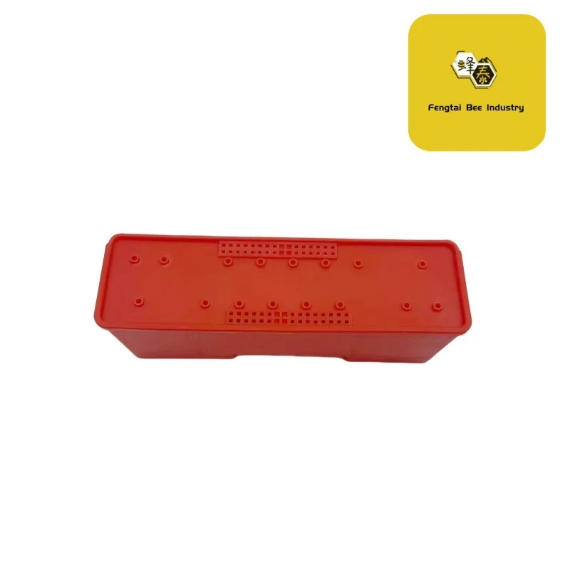 

Набор для пчеловодства из 5 предметов: коробка для транспортировки пчелиной матки, пластиковый инкубатор для маточного молочка, инкубатор, клетка