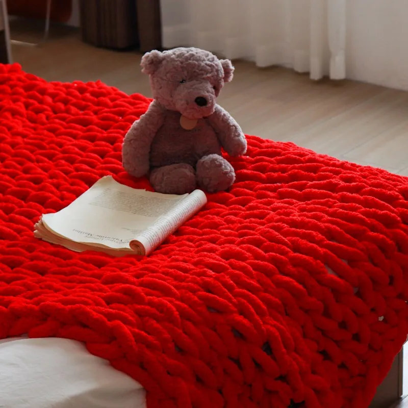 Nordic Style Hand Knitted Chunky Chenille Yarn Blanket Soft Skin-Friendly Blanket for Living Room Sofa Bedroom Home Decoration