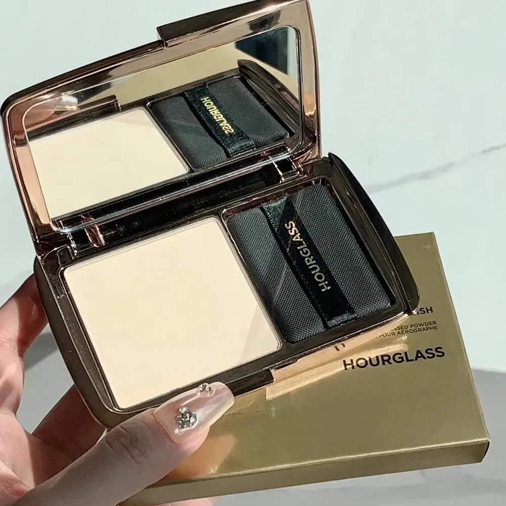 แป้งฝุ่นอัดแข็ง HOURGLASS เนื้อแมทท์ ควบคุมความมัน ติดทนนาน เนื้อเนียนละเอียด สำหรับทุกสภาพผิว เครื่องสำอางสำหรับแต่งหน้า