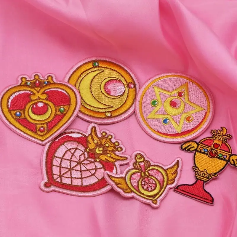 Sailor Moon's peripheral magic wand transformer cartoon embroidery self-adhesive cloth patch clothing patch DIY accessories
