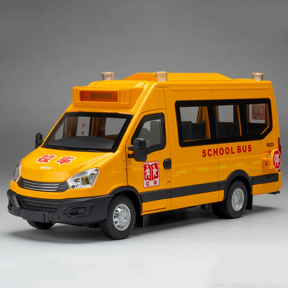 

Школьный автобус из сплава 1:24 V260L, автомобили, игрушки, модели, рулевое управление, миниатюрная скорая помощь со световой музыкой, автомобиль для образования детей