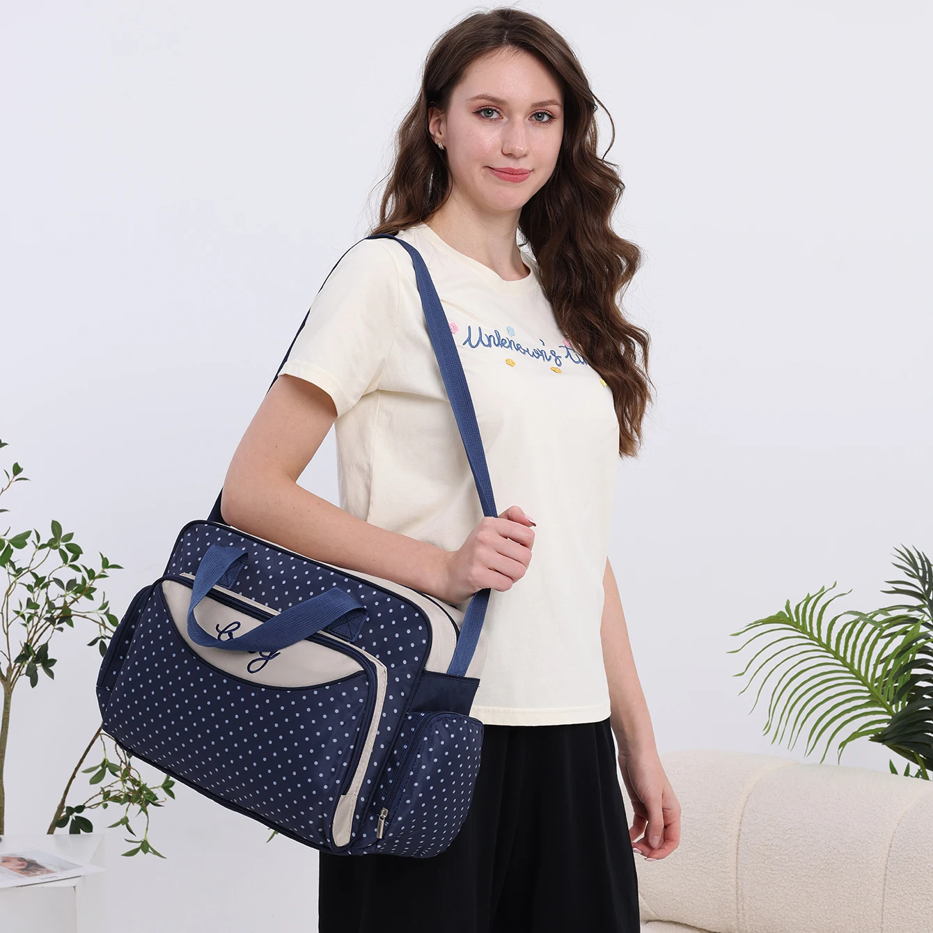 Fashionable Dot Large One Shoulder Mommy Bag for Going Out Multi functional, Large Capacity Handheld Diagonal Diaper Bag