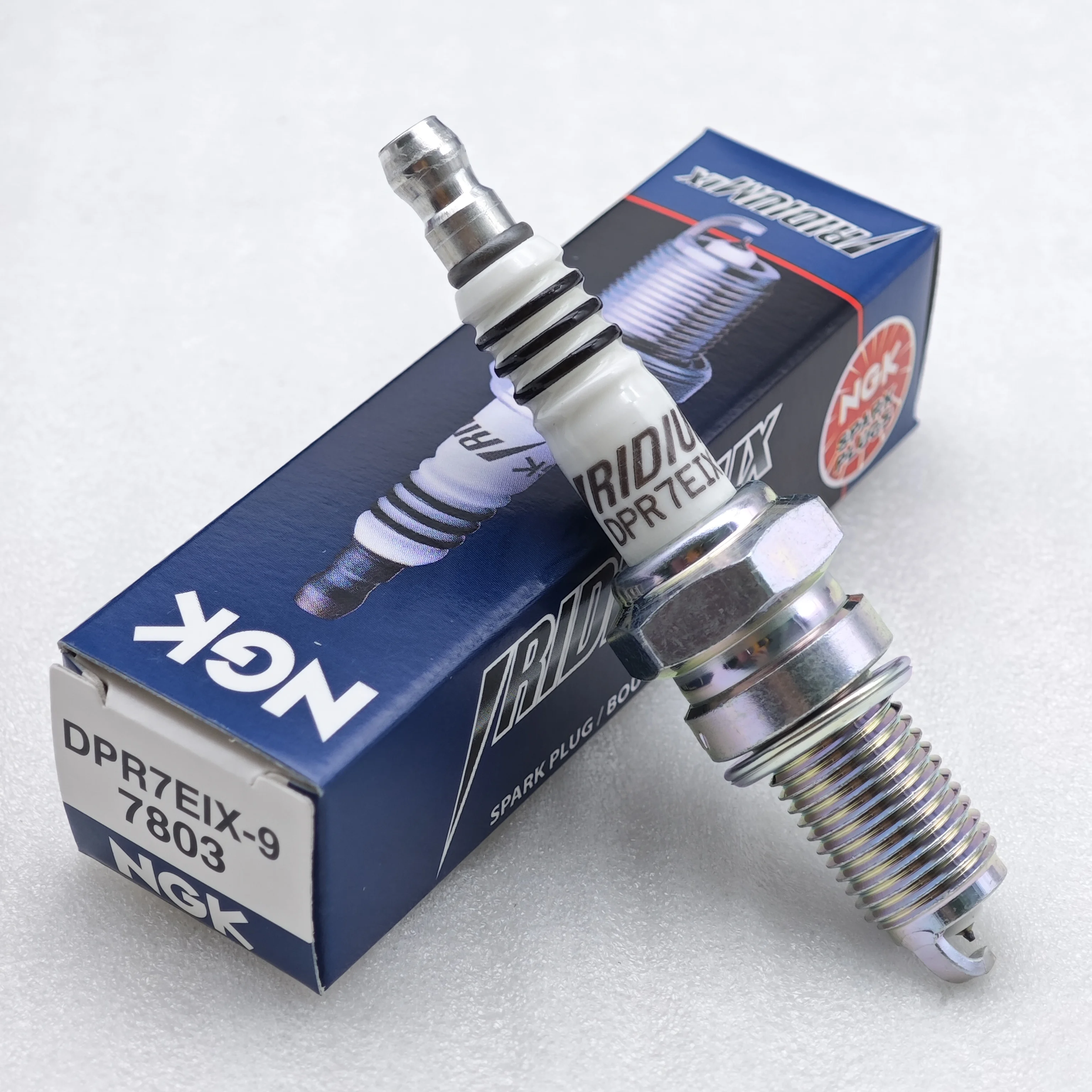 1szt DPR7EIX-9 7803 NGK Iridium IX Spark Plug Motocycle Upgrade DPR7EA-9