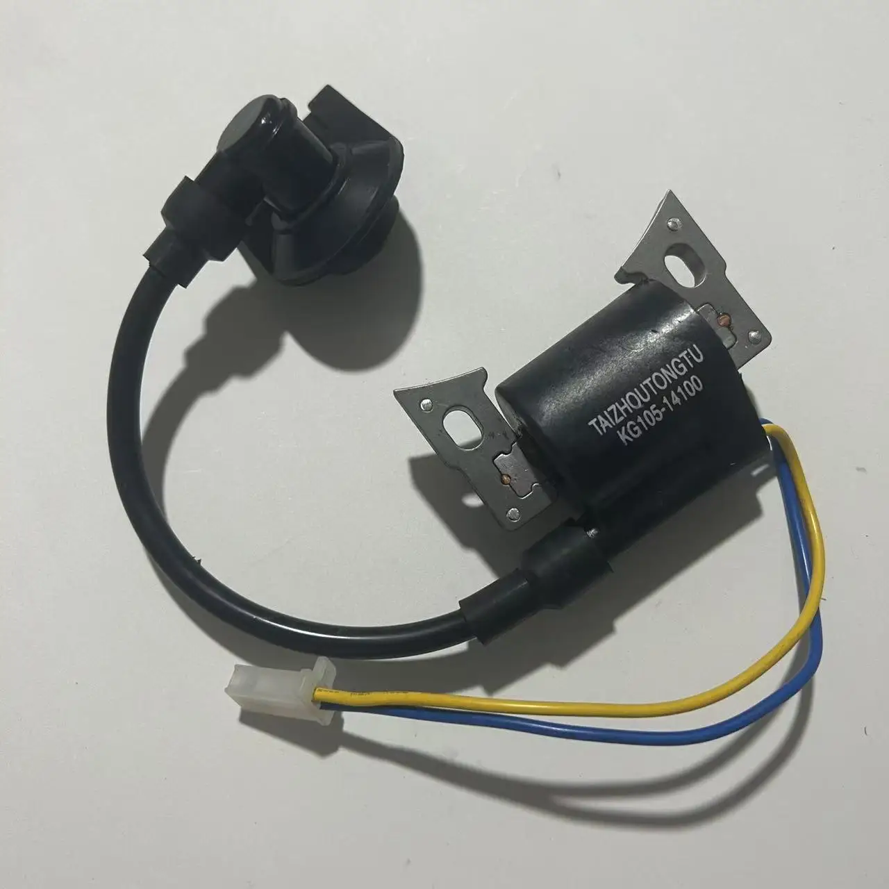 

Катушка зажигания KG105-14100 для Kipor IG2000 IG2000S IG2000H GS2000 GS2600 IG2600 IG2600/SH ВЫСОКОГО ТИССURE PACK ДВИГАТЕЛЬ