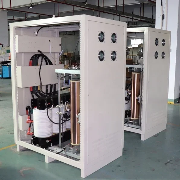 3 المرحلة 220 فولت 380 فولت 440 فولت AVR 300Kva 200/300/400500/700/KVA منظم جهد كهربائي أوتوماتيكي 100 KVA مثبت صناعي 90KVA