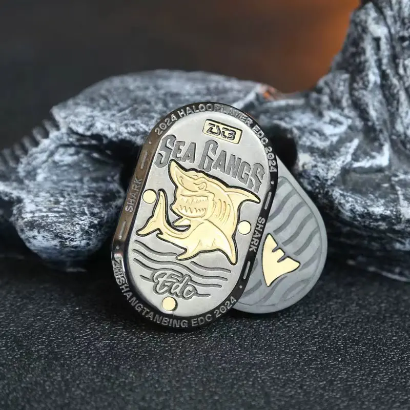 Metalowy mechaniczny slider w kształcie rekina, zabawka antystresowa EDC dla dorosłych, zabawka biurkowa na stres i lęk, zabawka kreatywna na prezent dla mężczyzn