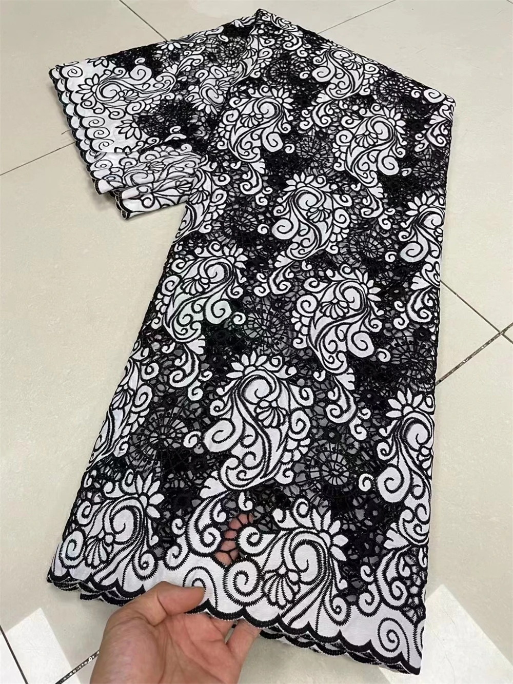 

High Quality Cotton African Dry Lace Fabric Nigerian Lace Fabric Hot Sale Swiss Voile In Switzerland Men Women Sew Dress JL145