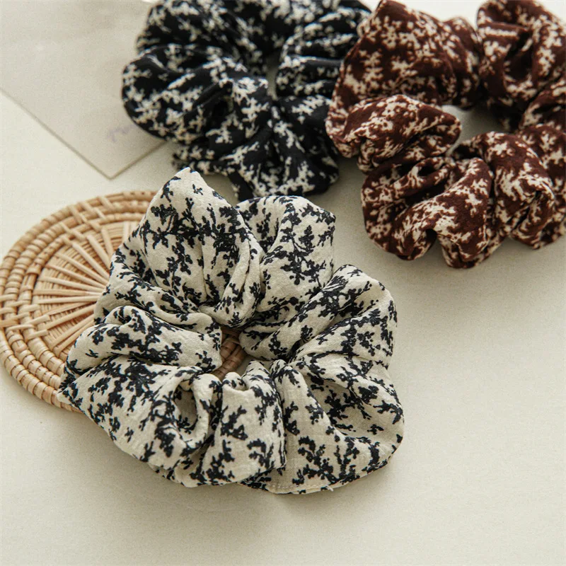 Korean New Simple Light Luxury Fashion Senior Feeling Flower Fabric Large Intestine Elastic Band Accessories Scrunchies Hair Tie