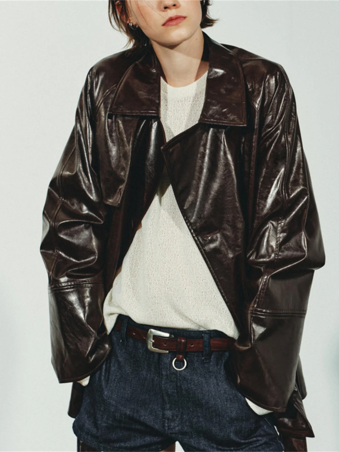 

Faionable ort Length Пальто из кожзаменителя с поясом Высокий воротник Длинный све Женская осенняя новинка Премиум-ветровка