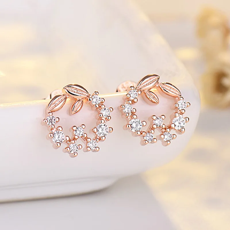 Japanese and Korean style women\'s love hollow out Zircon Earrings Flower geometric Earrings temperament COPPER EARRINGS