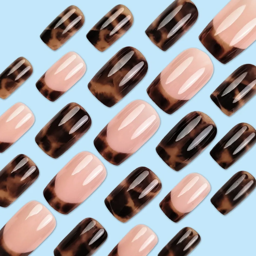 طويل عارية الفرنسية الصحافة على الأظافر 24 قطعة ليوبارد طباعة الأظافر كاذبة خمر نمط غطاء كامل الغراء على الأظافر الاصطناعية