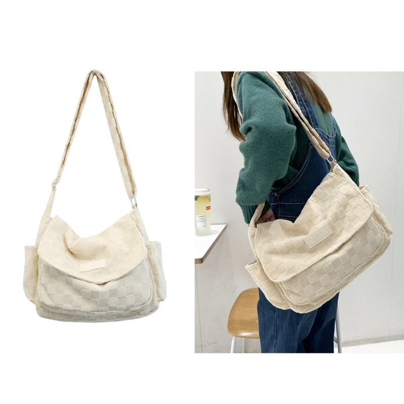 2023 New Crossbody Bag Womens Lightweight Nylon Postman Bag Simple Flap Bag Single Shoulder Bag Japanese Casual Bag