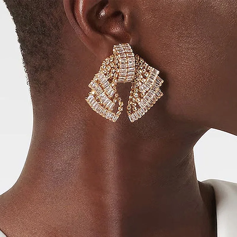 

Modern Jewelry European and American Design Tassel Bowknot Earrings For Women Female Gifts Cool Trend Ear Accessories