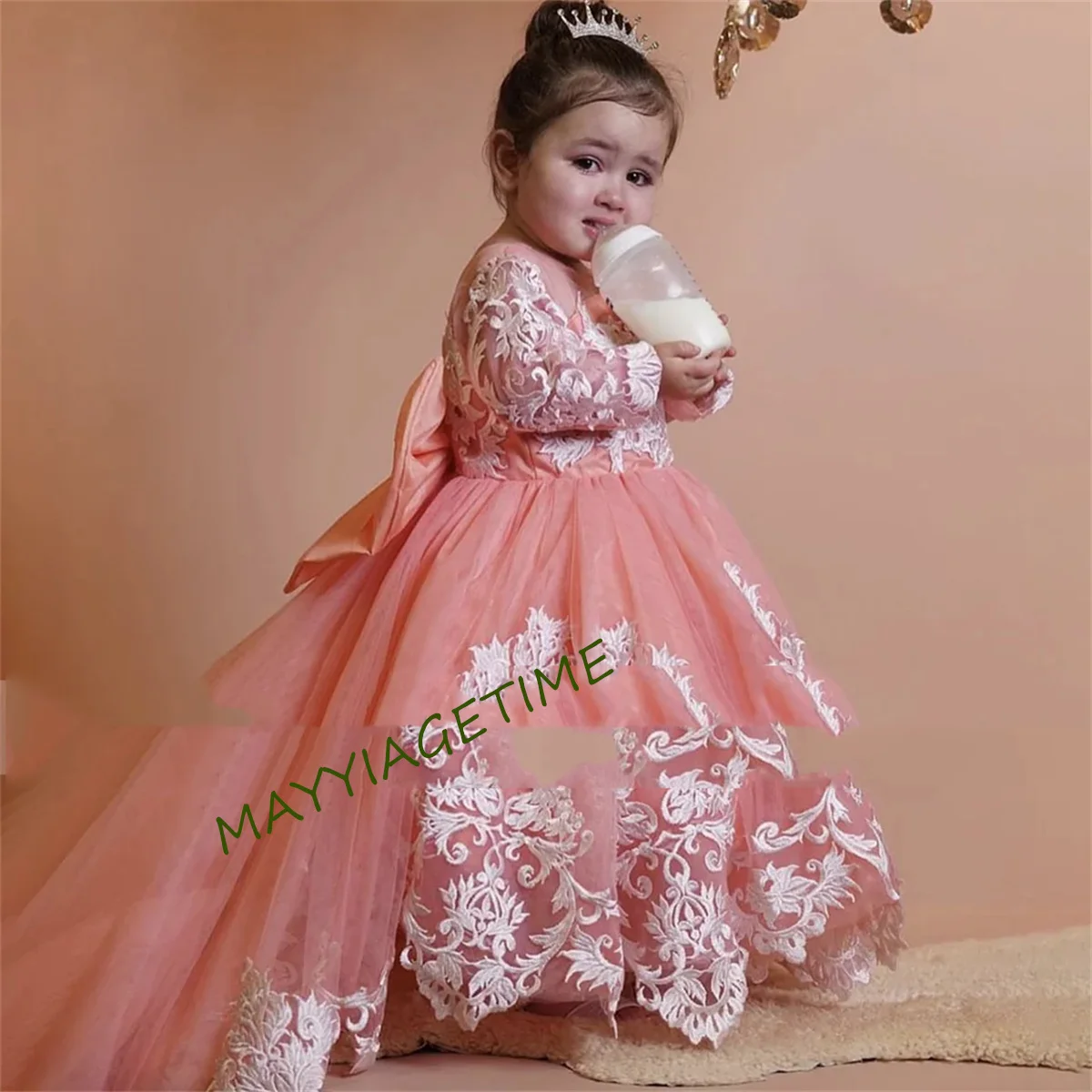 First Communion Fluffy Wedding Flower Girl Dresses Applique Party Dresses Girl Ball Gown Age 2-16 years Sheer Neck Lace