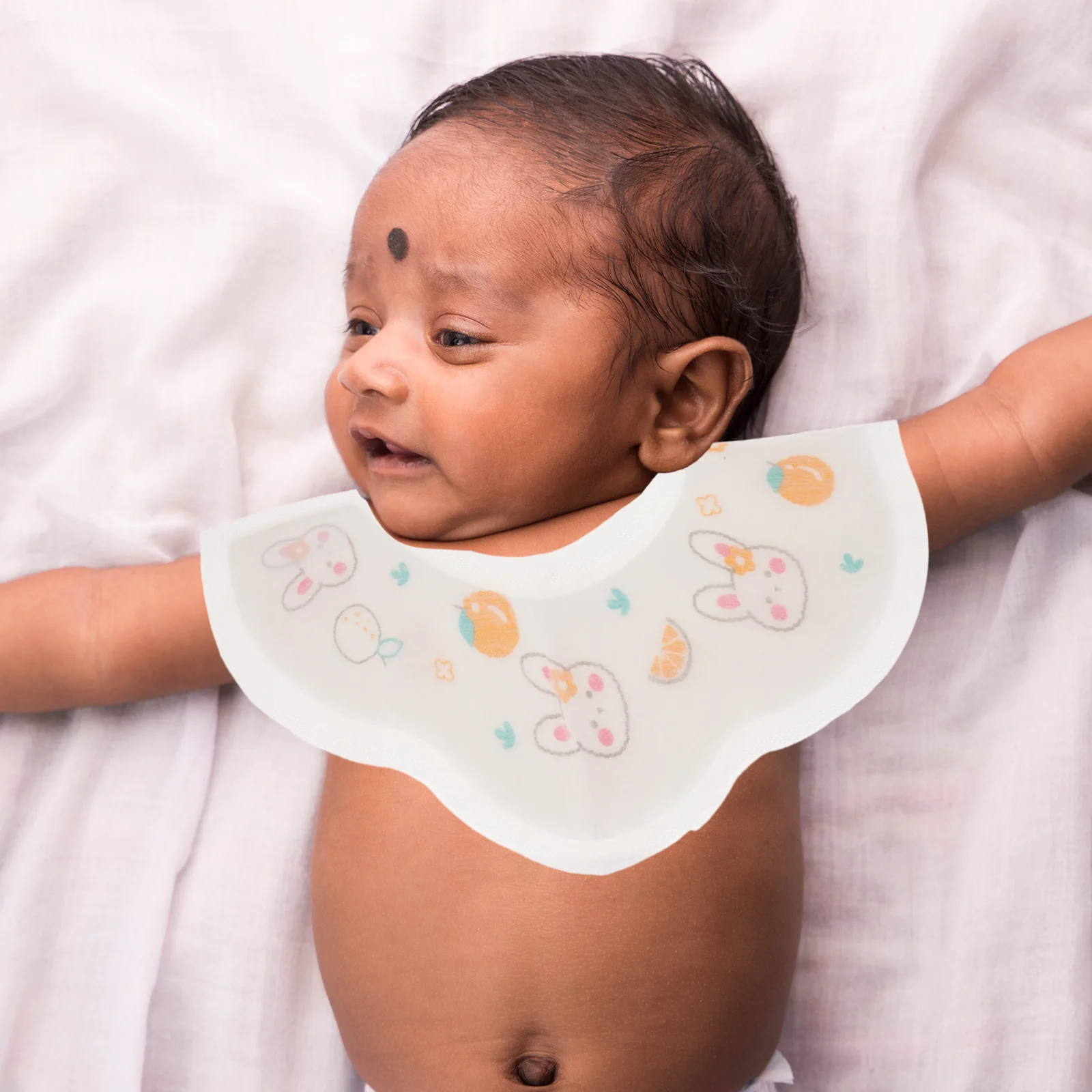 

10Pcs Toddler Bibs Disposable Petal Design Orange Rabbit Pattern for Mealtime Mess Protection Portable Baby Feeding