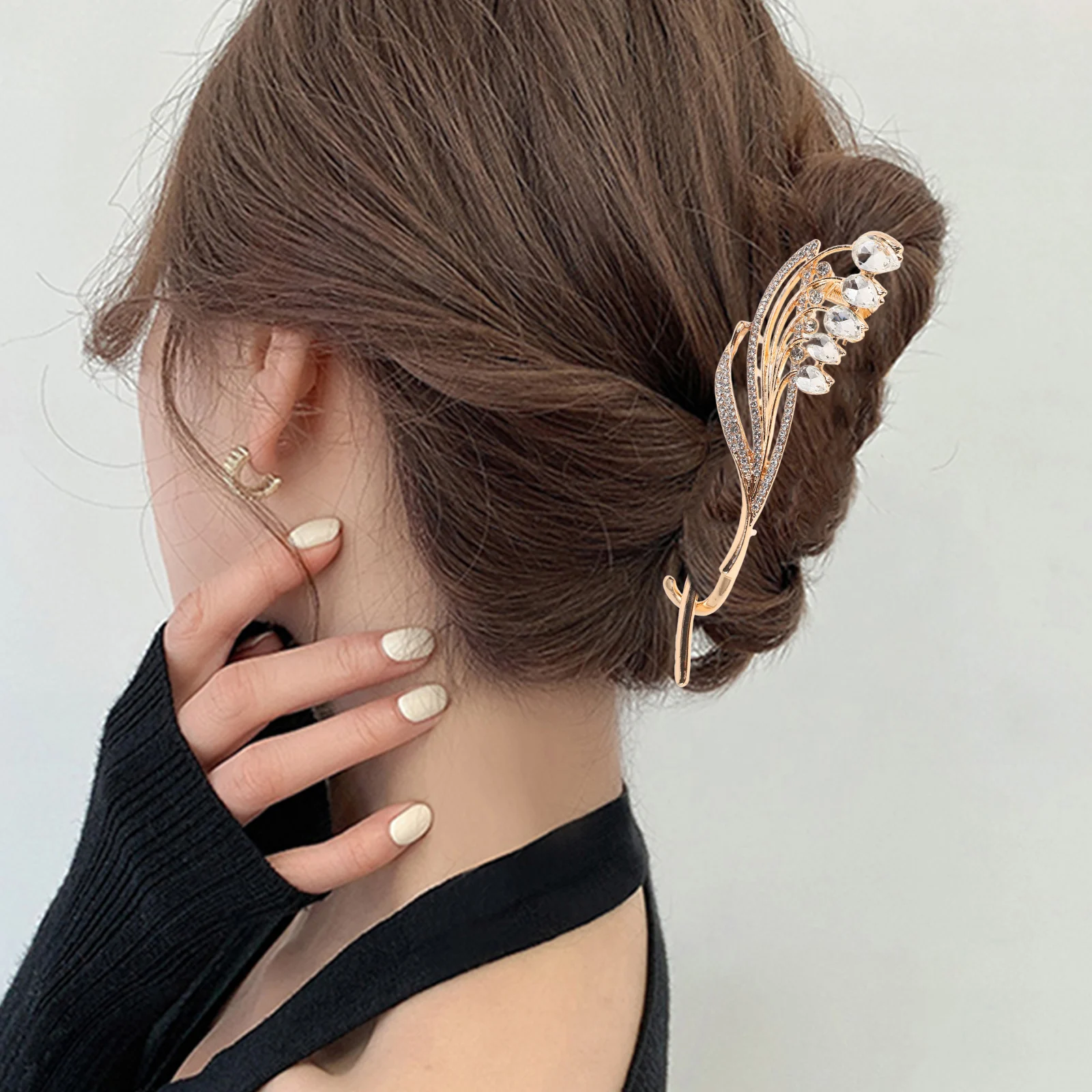 

Stylish Twist Clip Rhinestone Barrette Alloy Decorative Jaw Clip For Thin Hair Portable Women Hair Accessory Clamp