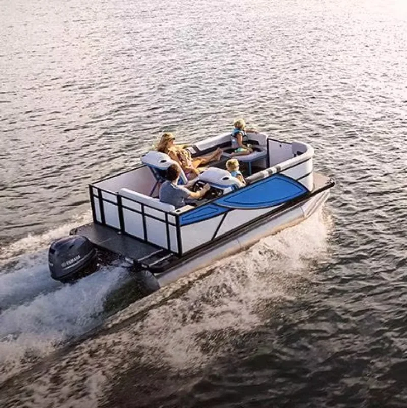 Luxury Mini Floating Yacht 4.6m Aluminum Small Pontoon Boat with Outboard Motor and Optional Trailer for Fishing