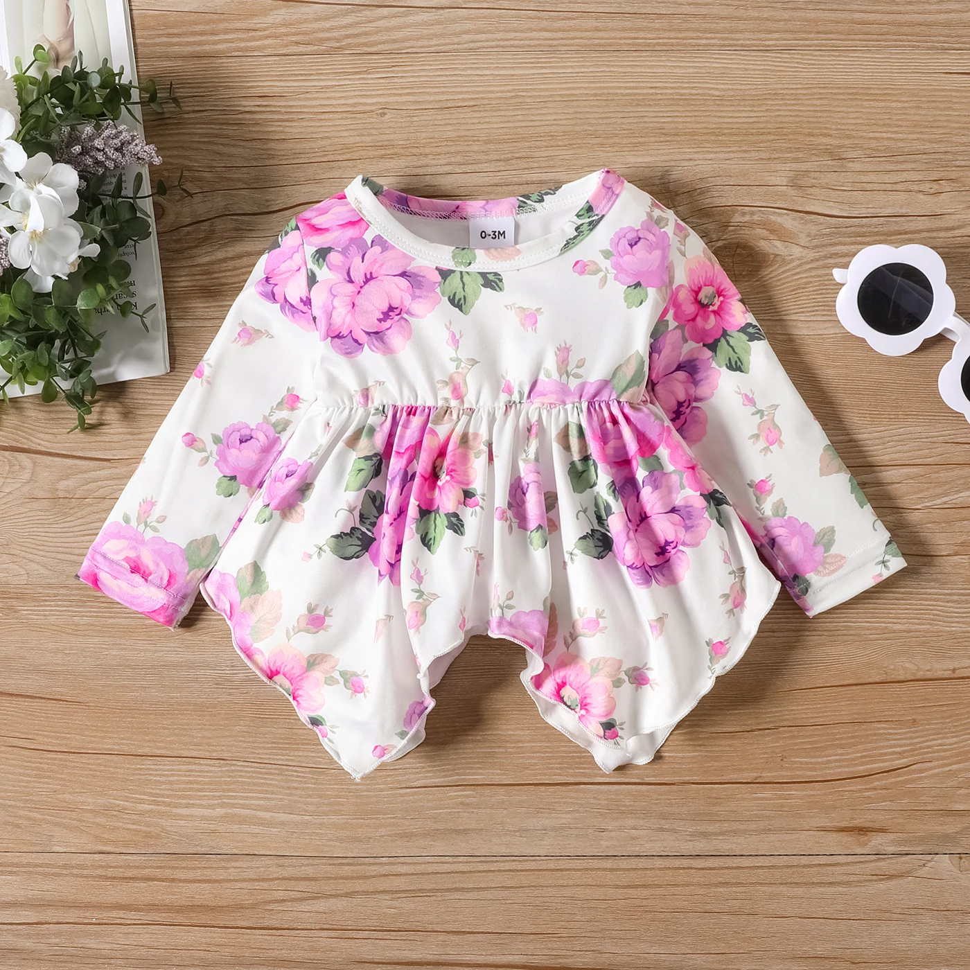 PatPat 3pcs Baby Girl Allover Floral Print Ruffle Long-sleeve Romper and 95% Cotton Bow Decor Pants & Headband Set